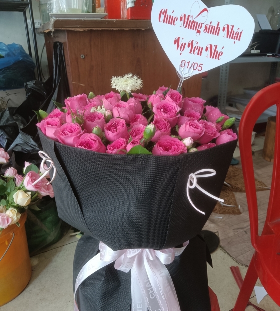 Hoa Sinh nhật tông màu hồng 
